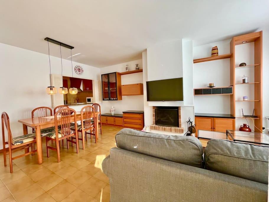 Encantador Apartamento En Playa De Aro プラヤ・デアロ エクステリア 写真