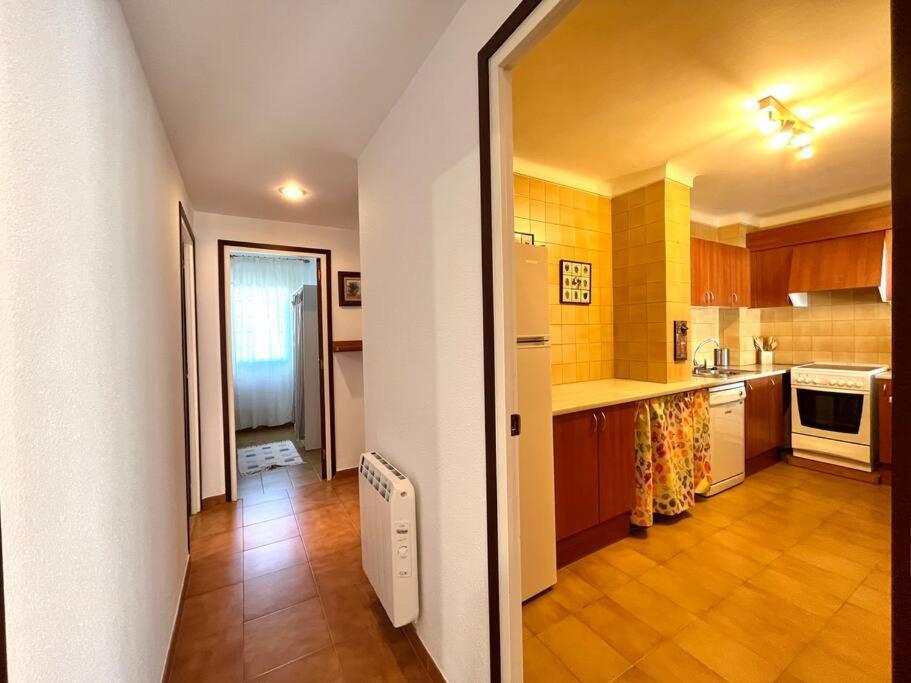 Encantador Apartamento En Playa De Aro プラヤ・デアロ エクステリア 写真