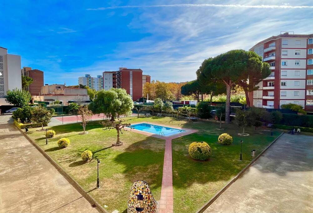 Encantador Apartamento En Playa De Aro プラヤ・デアロ エクステリア 写真